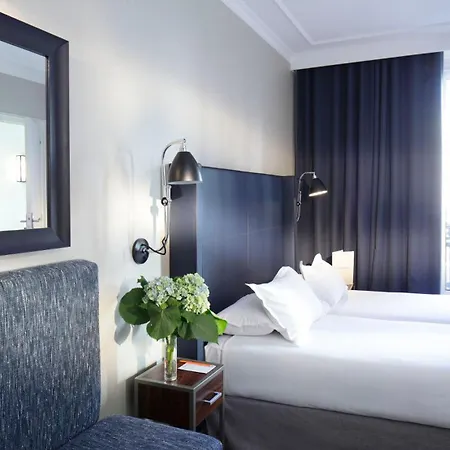 Londres Et New York - Teritoria Hotel Parijs
