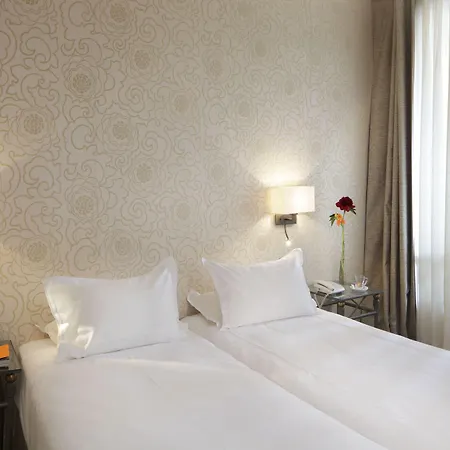 Londres Et New York - Teritoria Hotel Parijs