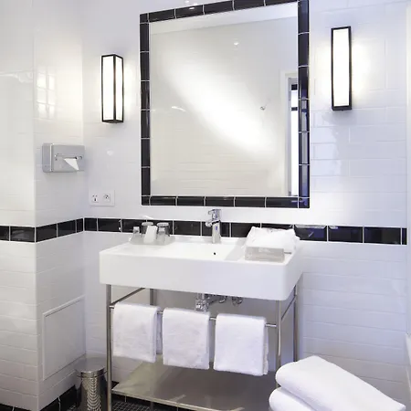 Londres Et New York - Teritoria 3*