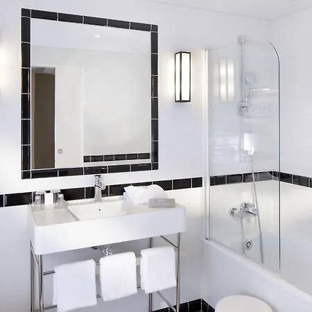 Londres Et New York - Teritoria 3*