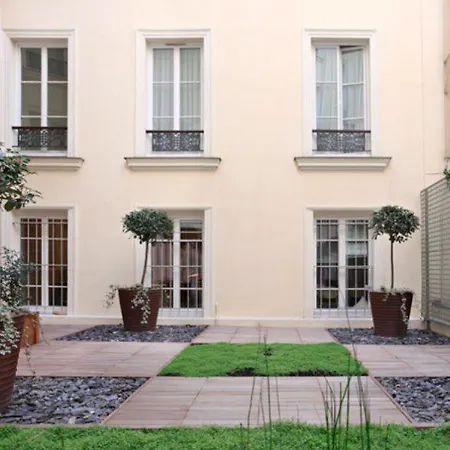 Londres Et New York - Les Collectionneurs Hotel